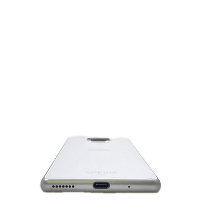 【最速発送】Sony Xperia 8 64GB ホワイト au SOV42 白ロム【難有】
