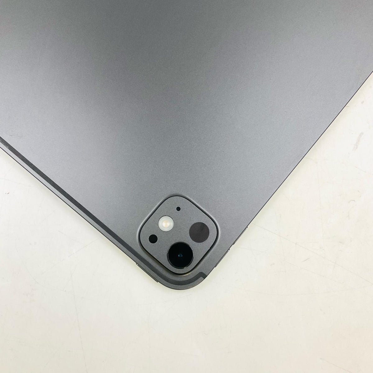 【全額返金保証】【最速発送】Apple iPad Pro M5 11インチ 256GB スペースブラック Wi-Fi 美品 動作確認済