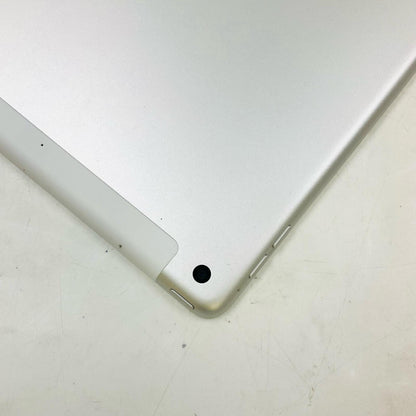 【全額返金保証】【最速発送】Apple iPad iPad 10.2インチ 第9世代 256GB シルバー WiFi+Cellular Softbank 白ロム 美品 動作確認済
