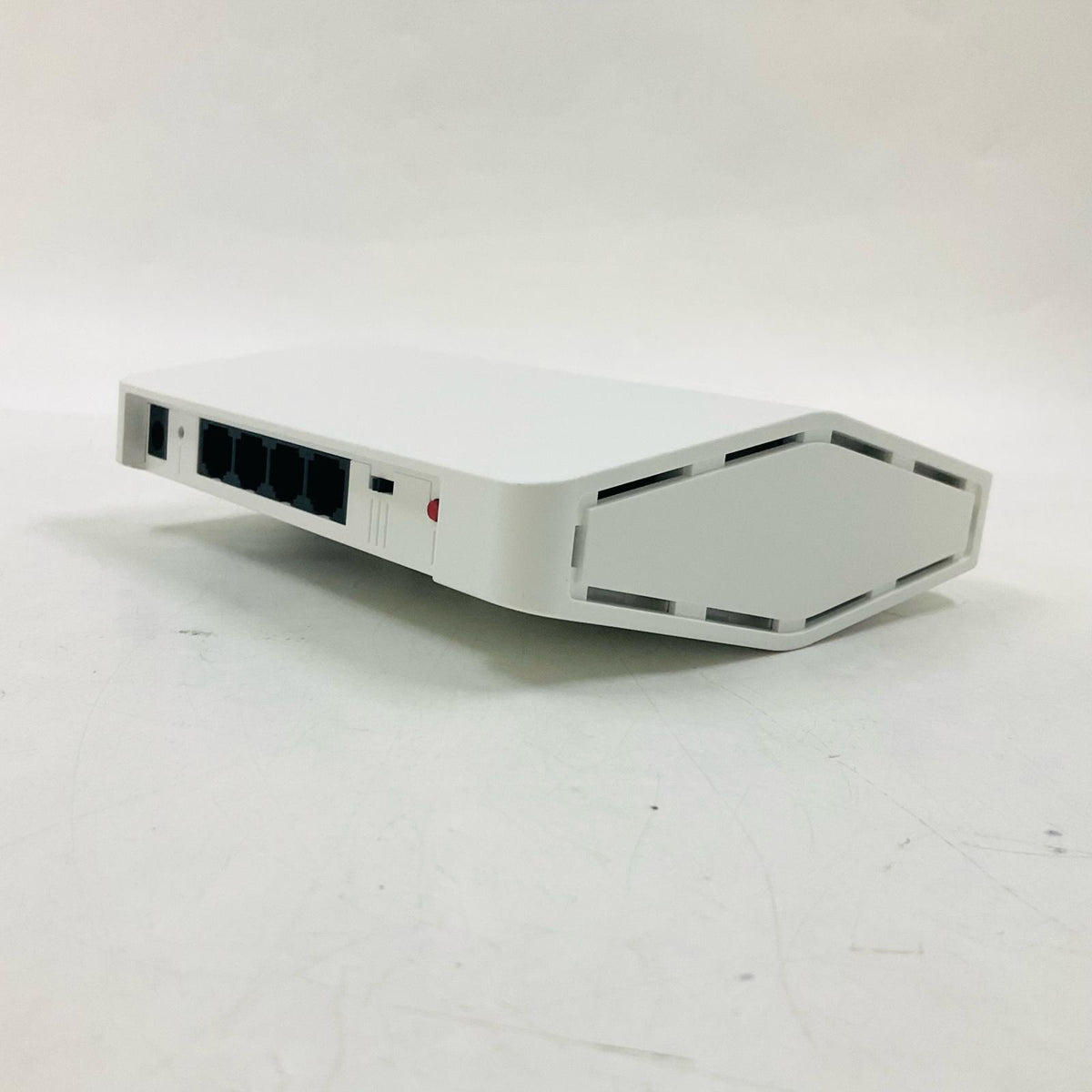 【全額返金保証】【最速発送】BUFFALO Wi-Fi 7 Wi-Fiルーター WSR3600BE4P/NWH 美品 動作確認済