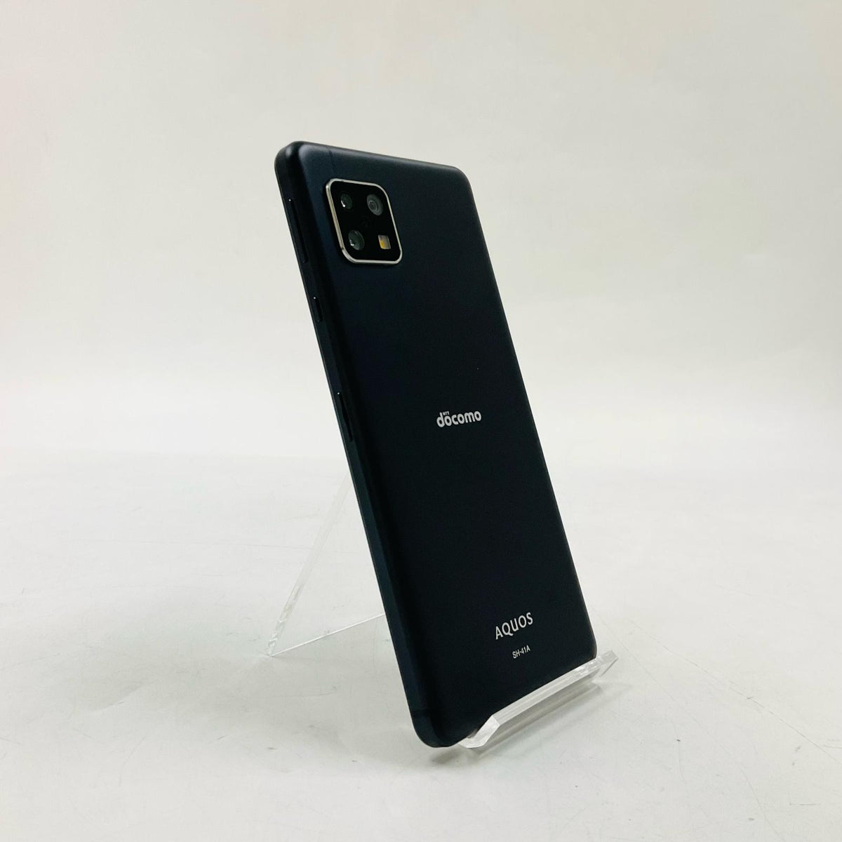 【最速発送】SHARP AQUOS sense4 64GB ブラック docomo SH-41A 白ロム【難有】