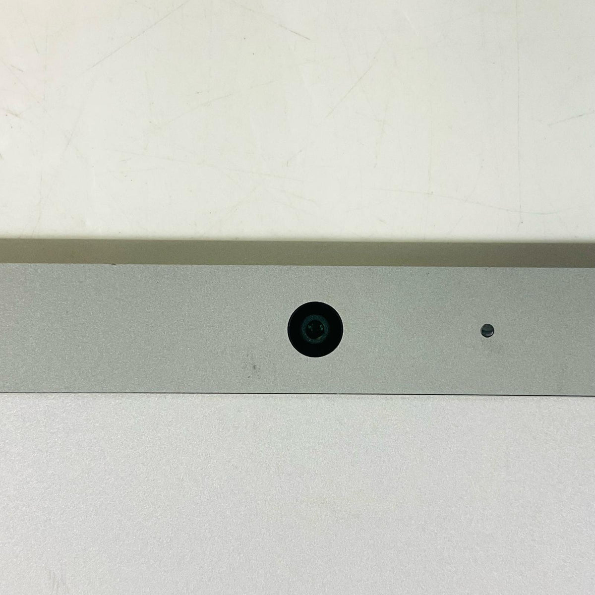 【全額返金保証】【最速発送】Microsoft Surface Surface Go 2 Intel(R) Pentium(R) CPU 4425Y @ 1.70GHz 4GB eMMC 64GB（実測:58GB） 90.7% 美品 動作確認済