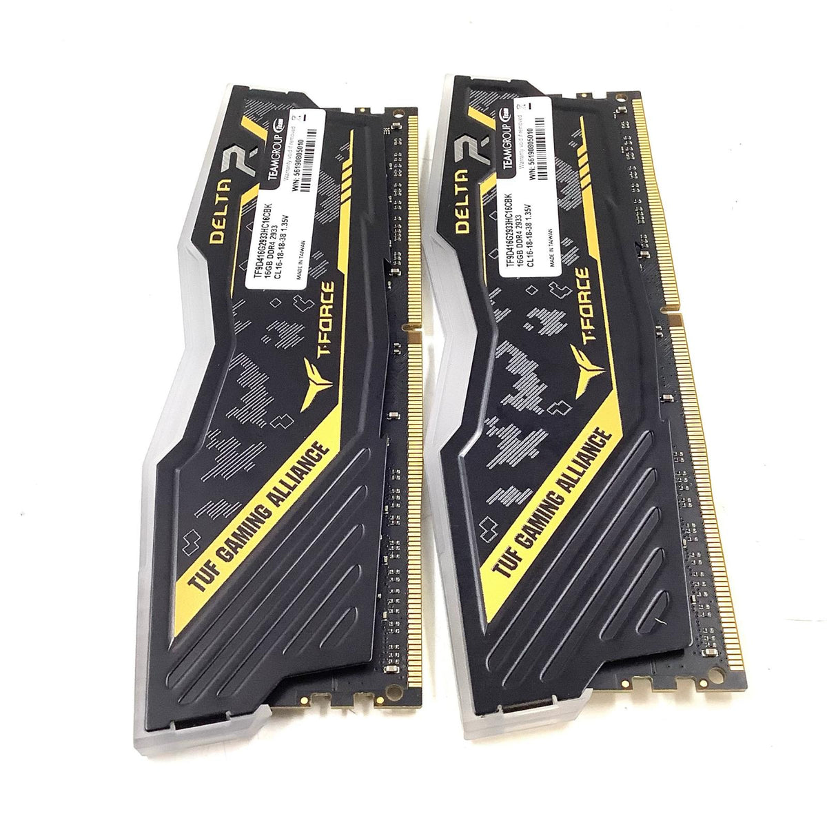 【全額返金保証】【最速発送】TEAMGROUP メモリ DDR4-2933 16GBx2 TF9D416G2933HC16CBK 超美品 動作確認済