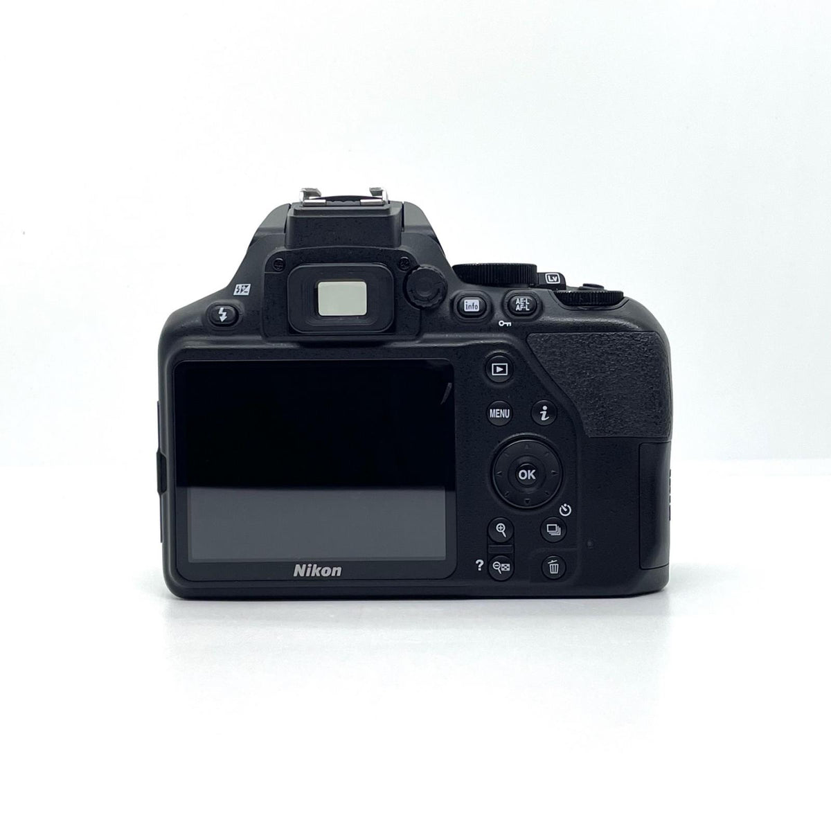 【全額返金保証】【最速発送】 デジタル一眼 D3500 18-55 VR レンズキット 動作確認済