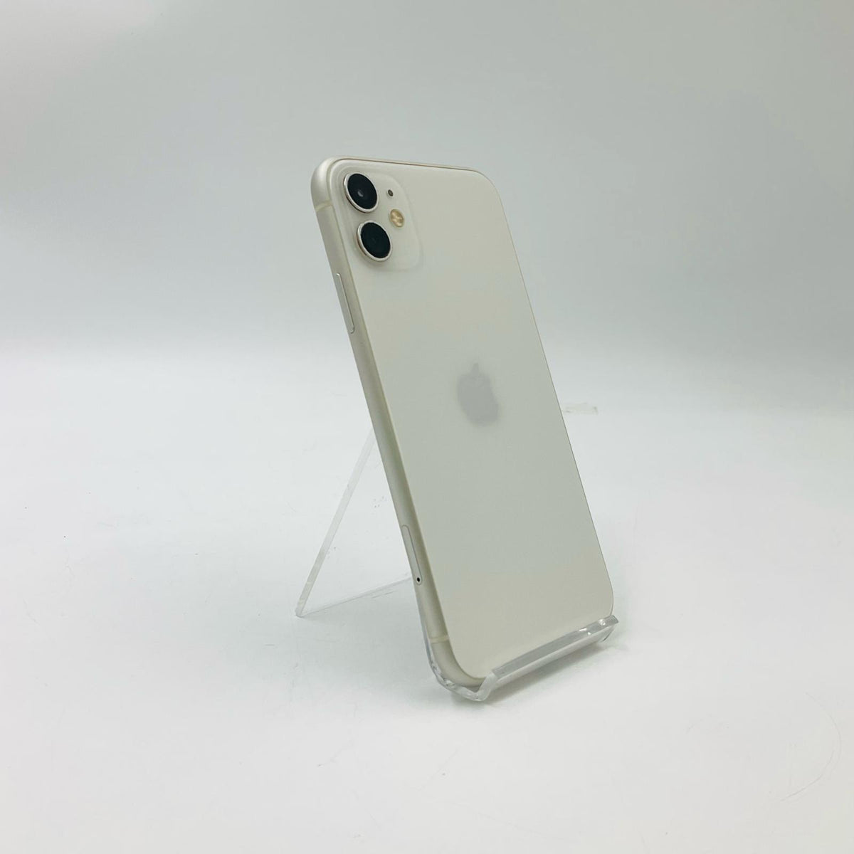【全額返金保証】【最速発送】Apple iPhone iPhone 11 128GB ホワイト SIMフリー 白ロム 動作確認済 76%
