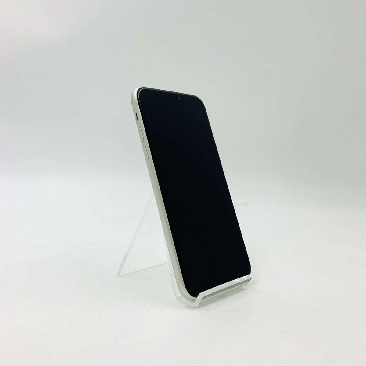 【全額返金保証】【最速発送】Apple iPhone iPhone 11 128GB ホワイト SIMフリー 白ロム 動作確認済 76%
