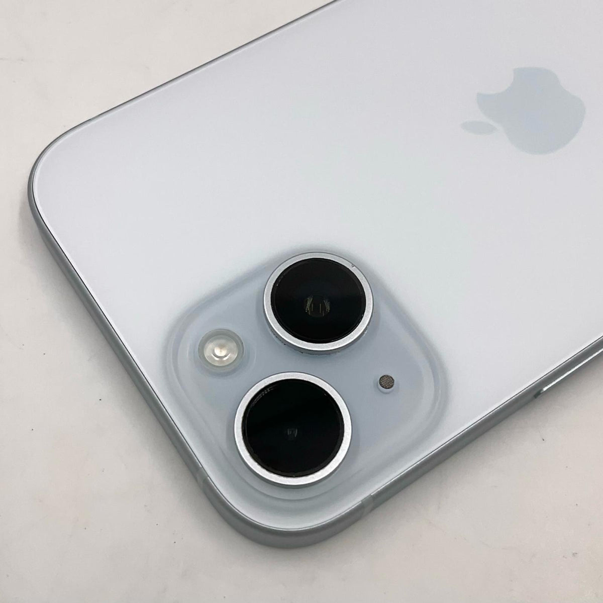 【全額返金保証】【最速発送】Apple iPhone iPhone 15 256GB ブルー Softbank SIMフリー 白ロム 動作確認済 87%