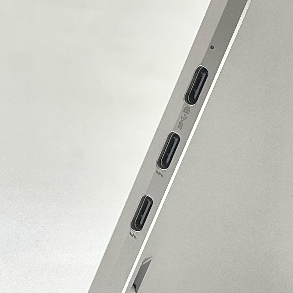【全額返金保証】【最速発送】HP Elite x2 G4 i5-8265U 1.6GHz 8GB M.2 SSD 256GB 72.5% 動作確認済