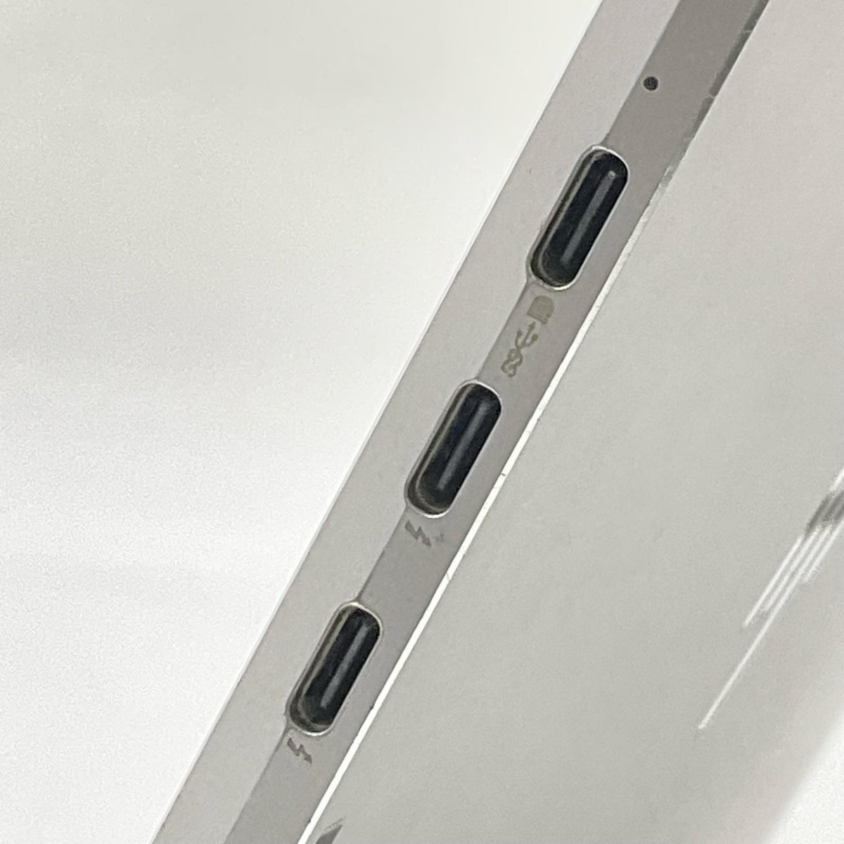 【最速発送】HP Elite x2 G4 i5-8265U 1.6GHz 8GB M.2 SSD 256GB 100%【難有】