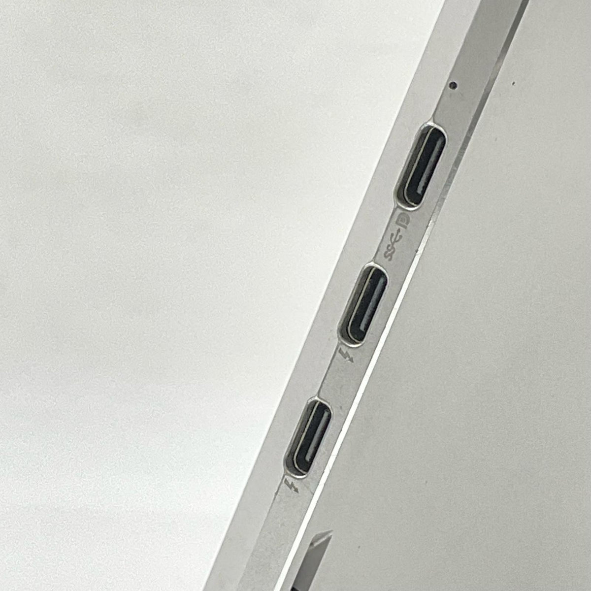 【全額返金保証】【最速発送】HP Elite x2 G4 i5-8265U 1.6GHz 8GB M.2 SSD 256GB 100% 美品 動作確認済
