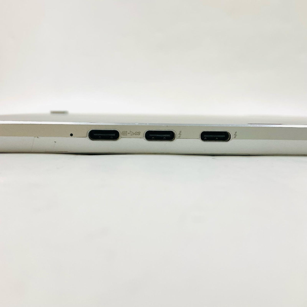 【最速発送】HP Elite x2 G4 i5-8265U 1.6GHz 8GB M.2 SSD 256GB 100%【難有】