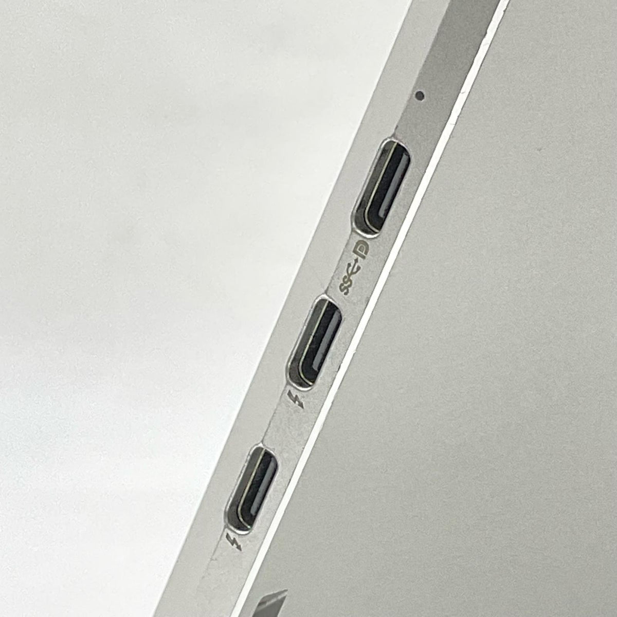 【全額返金保証】【最速発送】HP Elite x2 G4 i5-8265U 1.6GHz 8GB M.2 SSD 256GB 100% 動作確認済