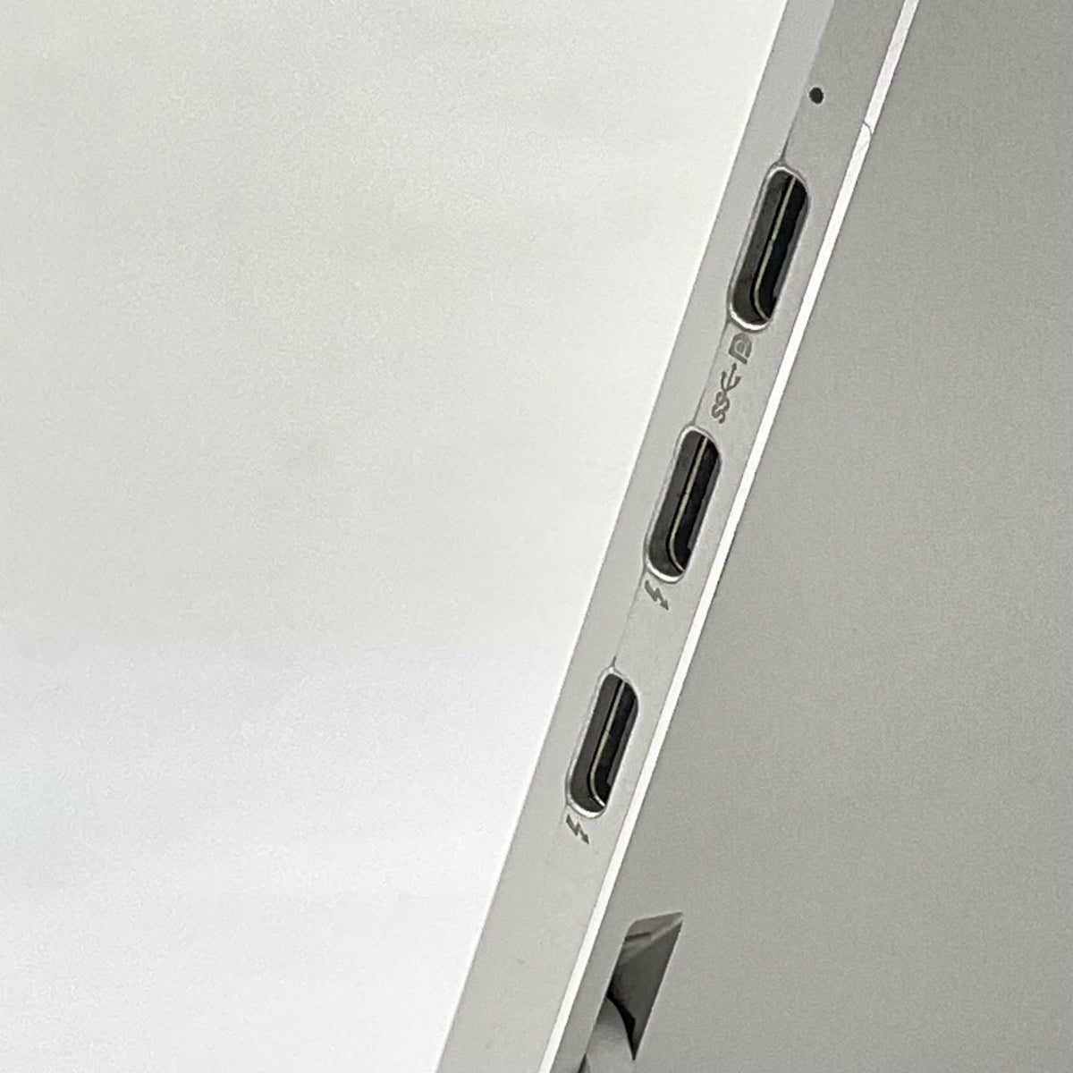 【最速発送】HP Elite x2 G4 i5-8265U 1.6GHz 8GB M.2 SSD 256GB 100%【難有】