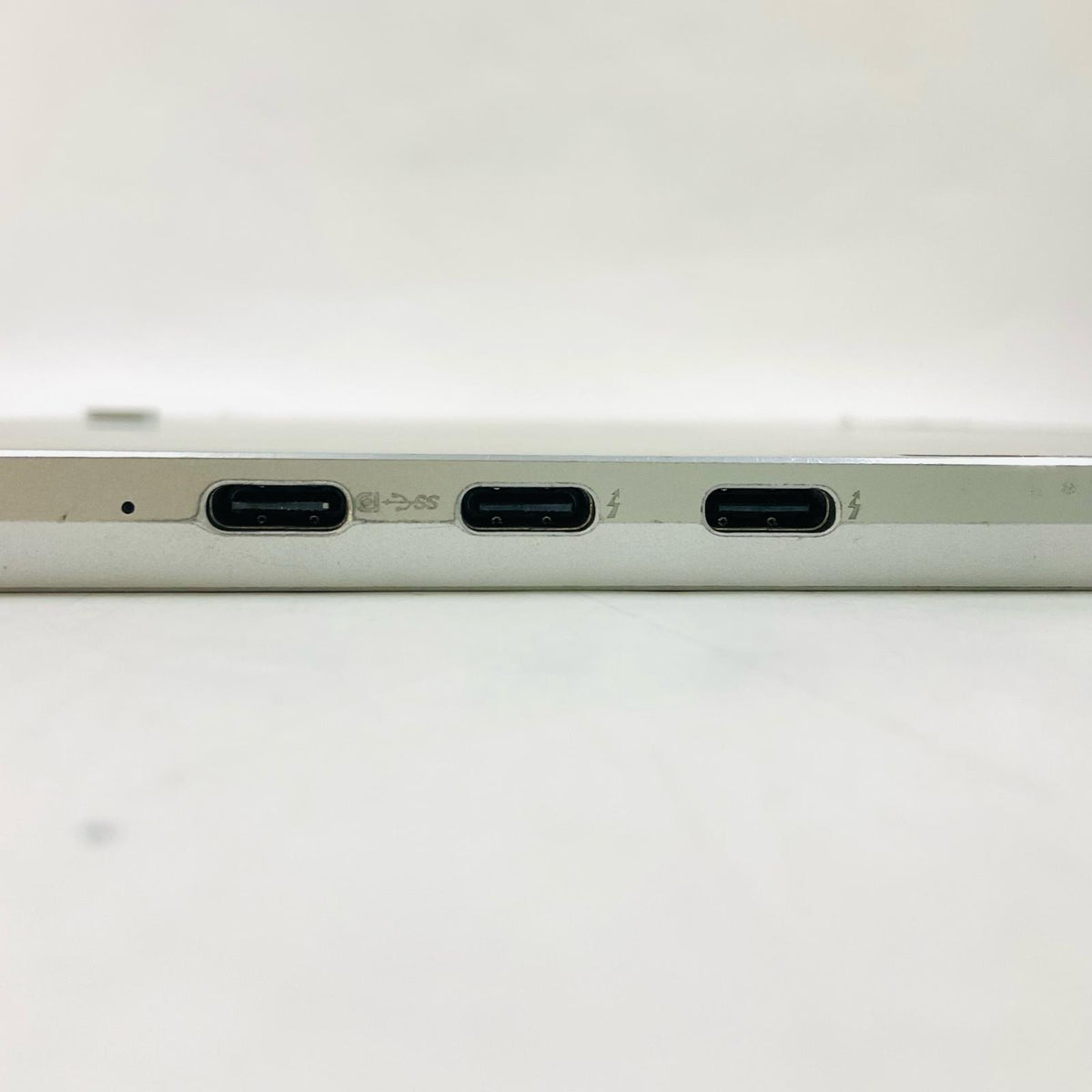 【最速発送】HP Elite x2 G4 i5-8265U 1.6GHz 8GB M.2 SSD 256GB 100%【難有】