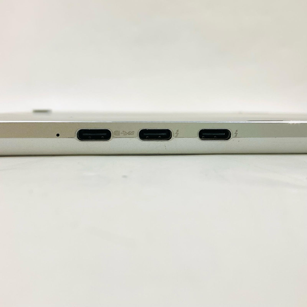 【全額返金保証】【最速発送】HP Elite x2 G4 i5-8265U 1.6GHz 8GB M.2 SSD 256GB 100% 動作確認済