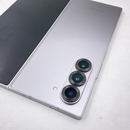 【最速発送】 Galaxy Z Fold6 256GB シルバー系 docomo SC-55E 白ロム【難有】