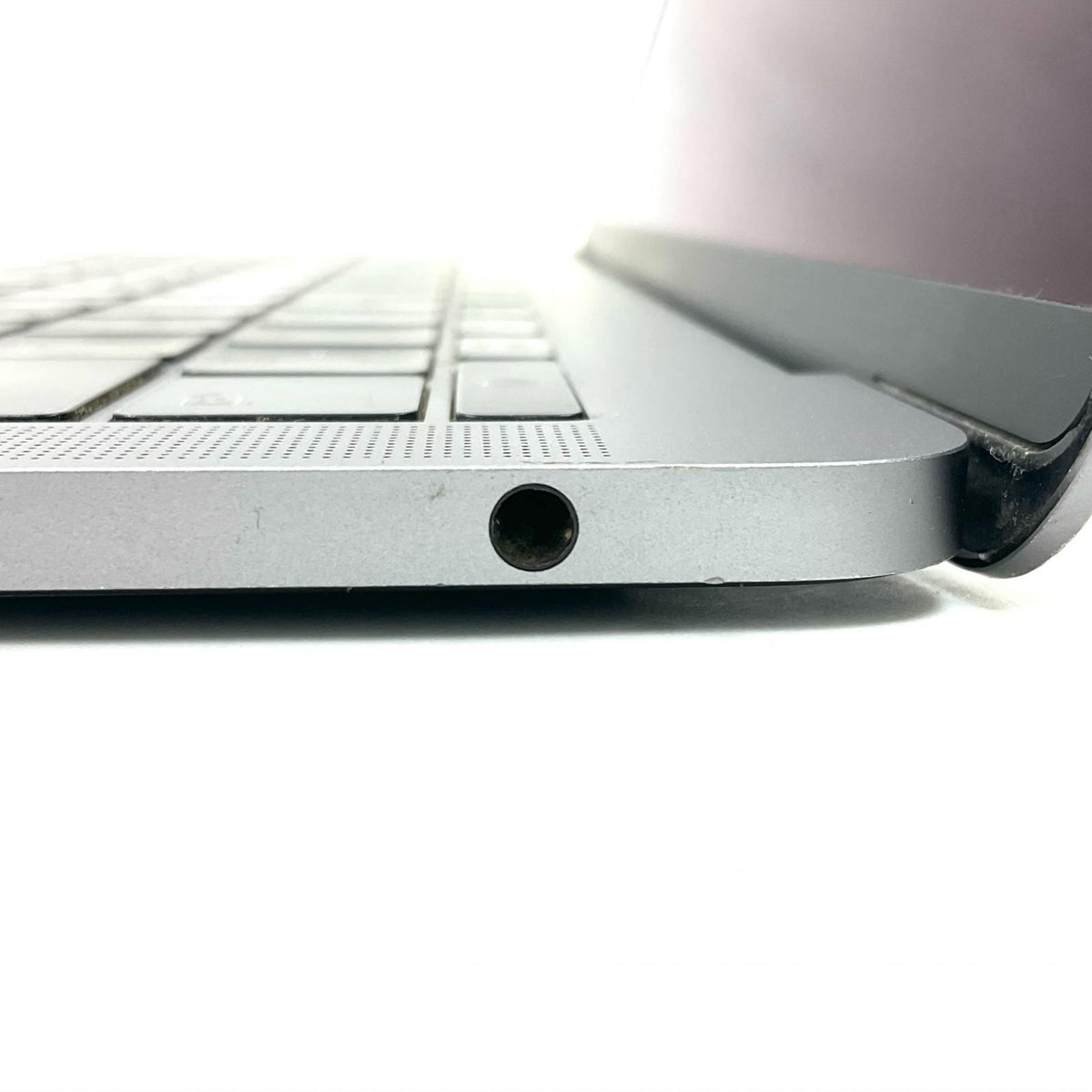【最速発送】Apple MacBook Pro 13インチ 2017 2.3GHz デュアルコアIntel Core i5 8GB 256GB スペースグレイ【難有】