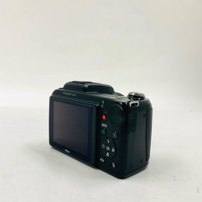 【全額返金保証】【最速発送】Nikon コンパクトデジタルカメラ COOLPIX L110 美品 動作確認済