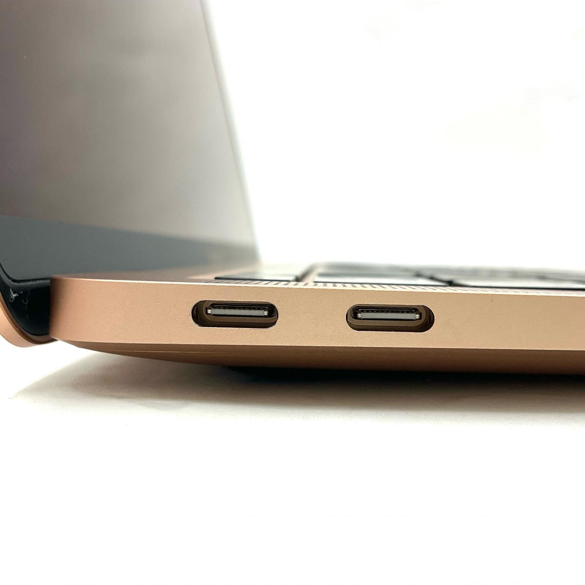 【全額返金保証】【最速発送】Apple MacBook Air 13.3インチ 2020 Apple M1 8GB 256GB ゴールド 100% 美品 動作確認済