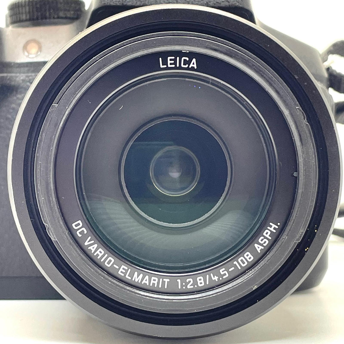 【全額返金保証】【最速発送】Panasonic コンパクトデジタルカメラ LUMIX DMC-FZ300 動作確認済