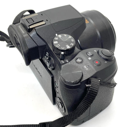 【全額返金保証】【最速発送】Panasonic コンパクトデジタルカメラ LUMIX DMC-FZ300 動作確認済