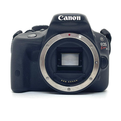 【最速発送】Canon デジタル一眼 EOS Kiss X7 ダブルズームキット【難有】
