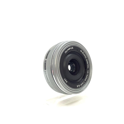 【全額返金保証】【最速発送】OLYMPUS M.ZUIKO DIGITAL 14-42mm f3.5-5.6 シルバー EZ ED MSC 美品 動作確認済