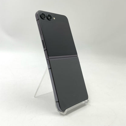【最速発送】SAMSUNG Galaxy Z Flip5 512GB グラファイト au SIMフリー SCG23 白ロム【難有】