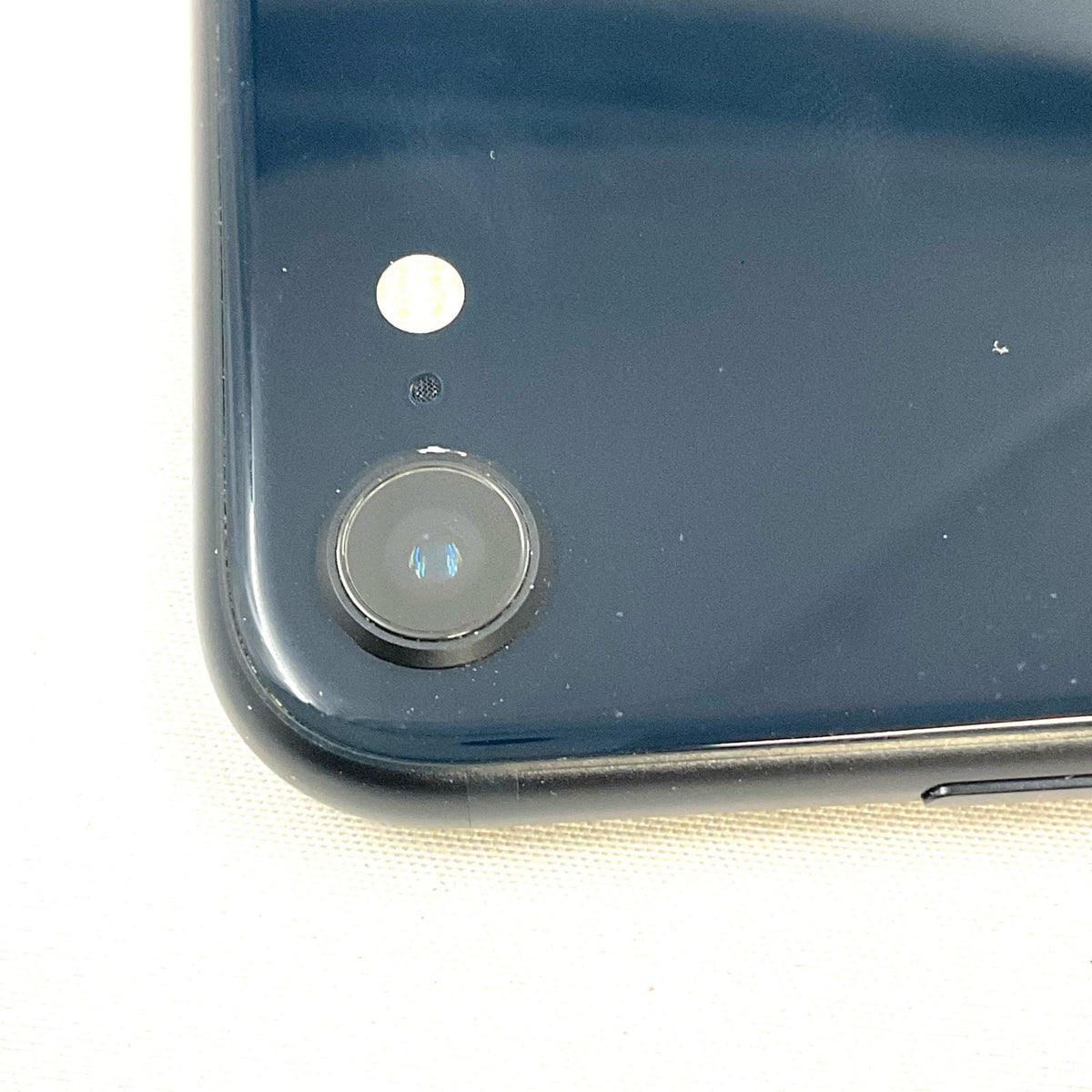 【全額返金保証】【最速発送】Apple iPhone SE（第3世代） 64GB Softbank SIMフリー 白ロム 動作確認済 88%