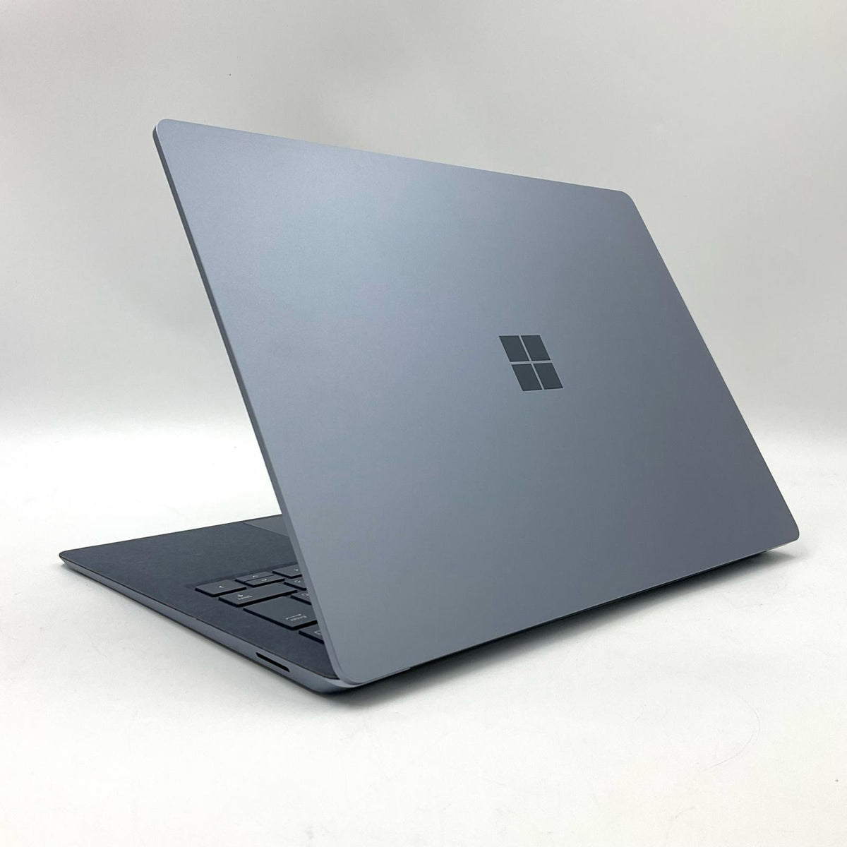 【全額返金保証】【最速発送】Microsoft Surface Laptop 4 AMD Ryzen 5 Microsoft Surface(R) Edition 2.20GHz 16GB M.2 SSD 256GB 92.3% 美品 動作確認済