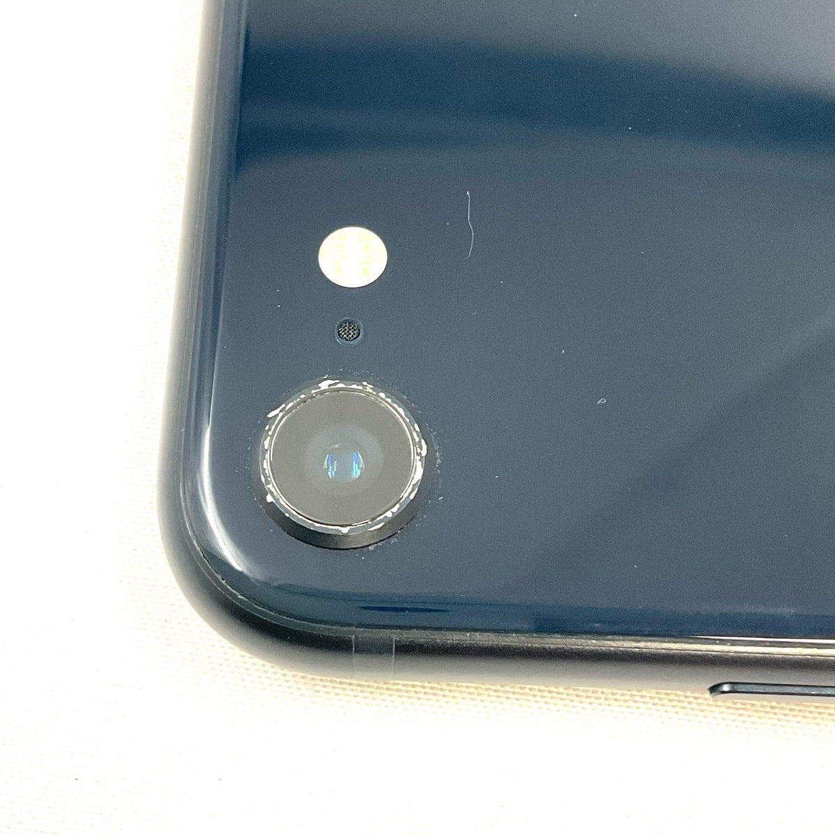 【全額返金保証】【最速発送】Apple iPhone iPhone SE（第3世代） 64GB Softbank SIMフリー 白ロム 動作確認済 87%
