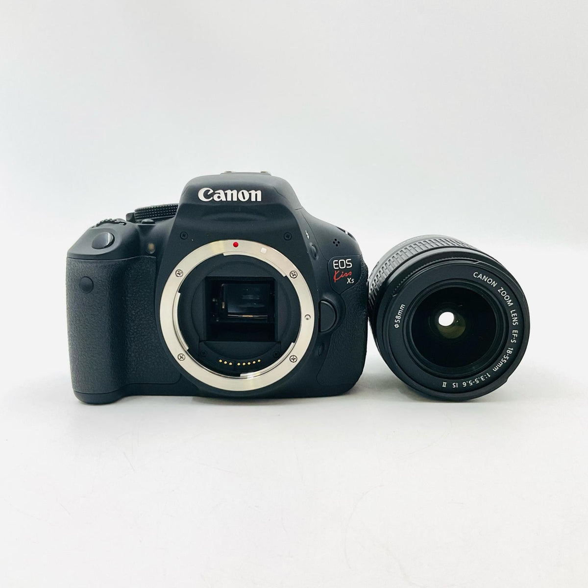 【全額返金保証】【最速発送】Canon デジタル一眼 EOS Kiss X5 EF-S 18-55 IS II レンズキット ブラック 美品 動作確認済