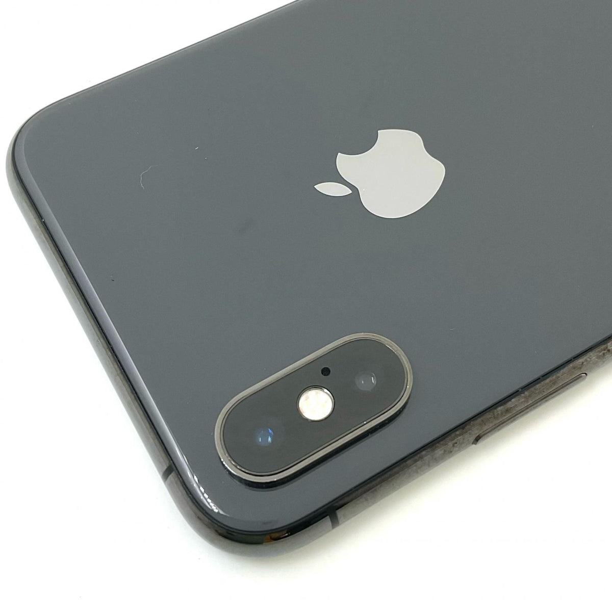 【全額返金保証】【最速発送】Apple iPhone iPhone XS 64GB スペースグレイ docomo SIMフリー 白ロム 動作確認済 72%