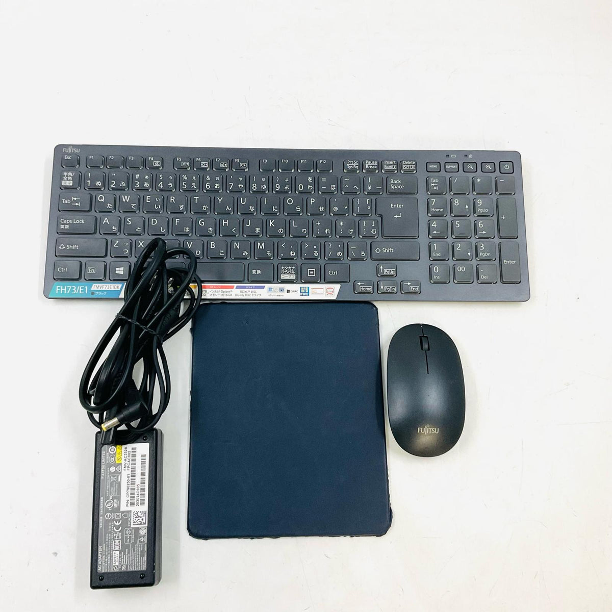 【全額返金保証】【最速発送】富士通 モニター一体型デスクトップpc FMVF73E1BK intel core i7-8565U 8GB HDD 3TB 美品 動作確認済