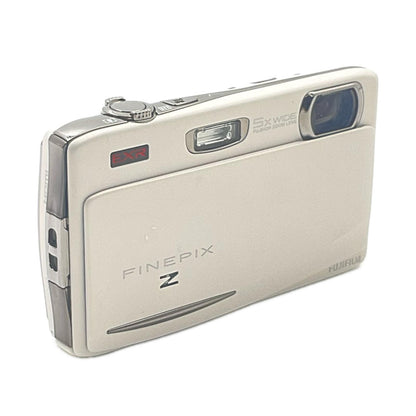 【全額返金保証】【最速発送】FUJIFILM コンパクトデジタルカメラ FINEPIX Z950EXR　ホワイト 美品 動作確認済