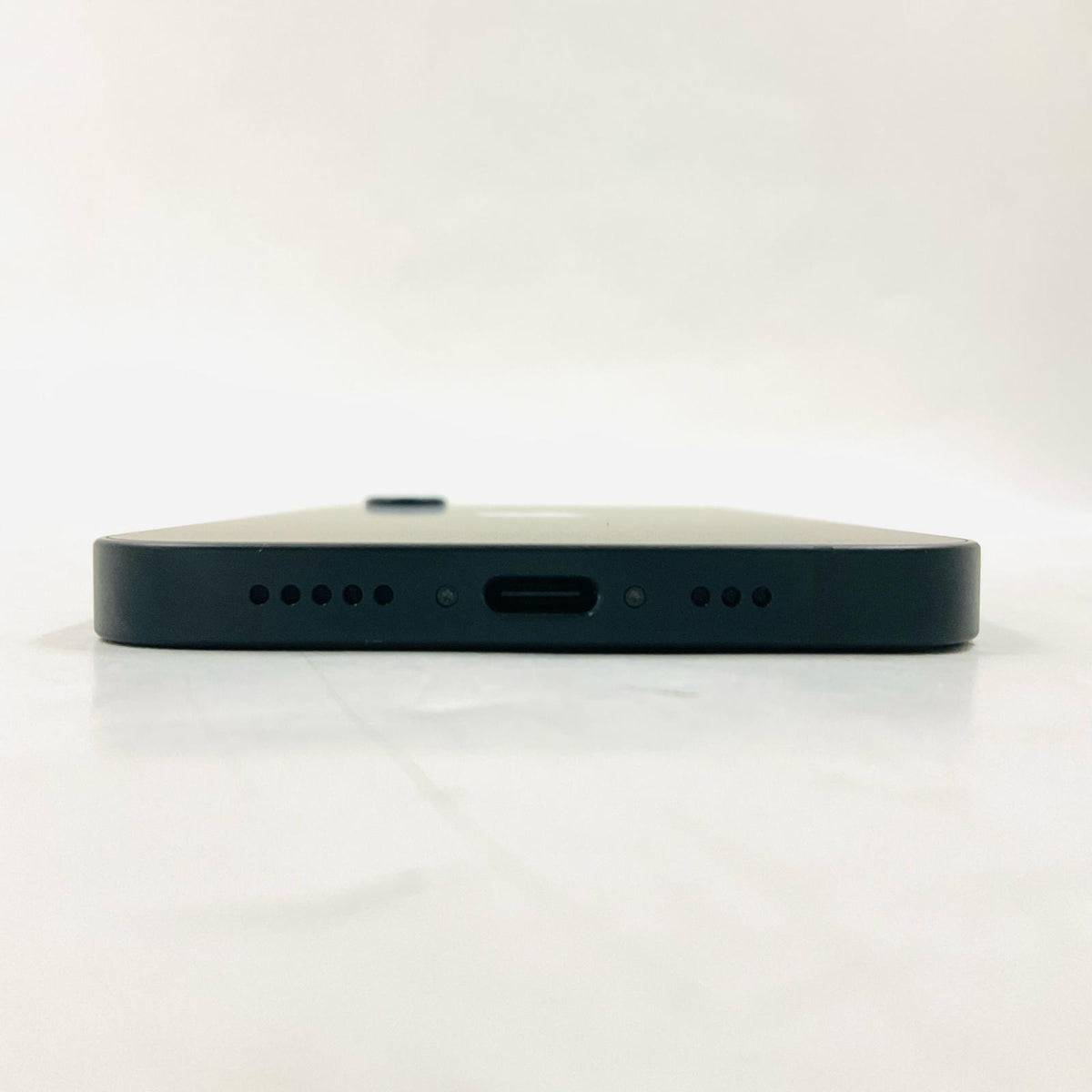 【全額返金保証】【最速発送】Apple iPhone iPhone 17e 256GB ブラック Softbank SIMフリー 超美品 動作確認済 100%