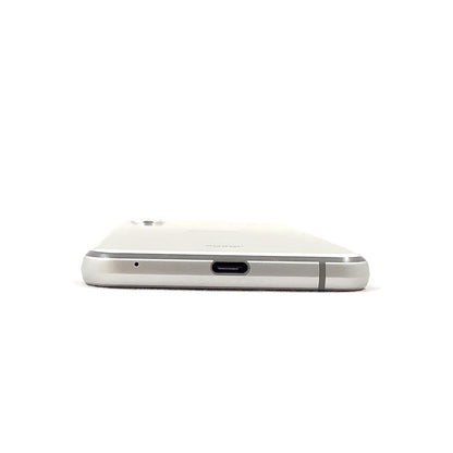 【全額返金保証】【最速発送】SHARP AQUOS sense3 basic 32GB シルバー au SHV48 白ロム 美品 動作確認済
