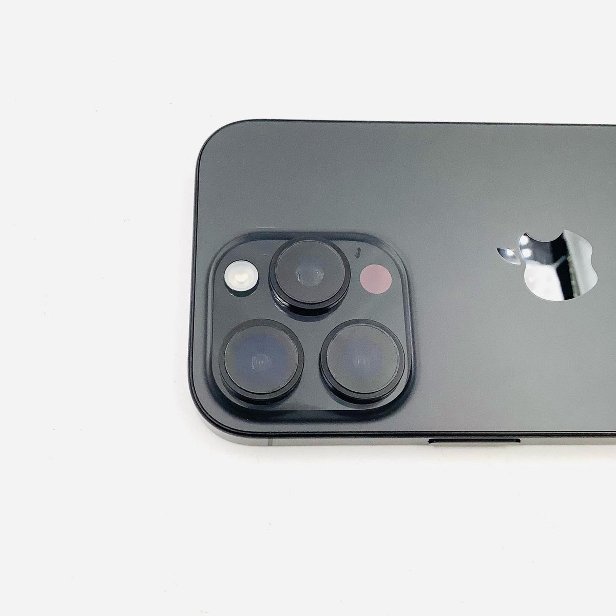 【全額返金保証】【最速発送】Apple iPhone iPhone 16 Pro 512GB ブラックチタニウム docomo SIMフリー 白ロム 美品 動作確認済 86%
