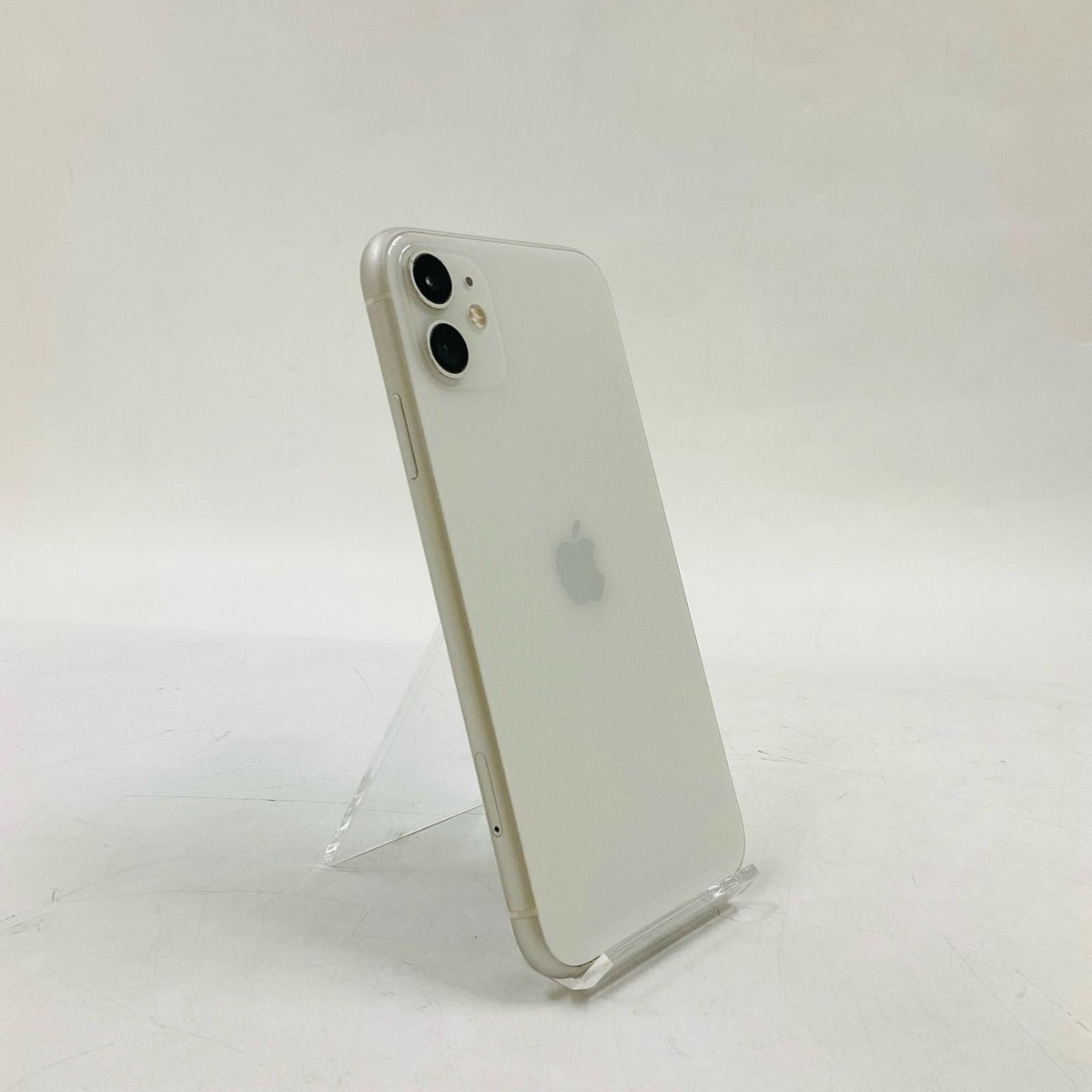 【最速発送】Apple iPhone iPhone 11 128GB ホワイト au SIMフリー 白ロム【難有】 72%