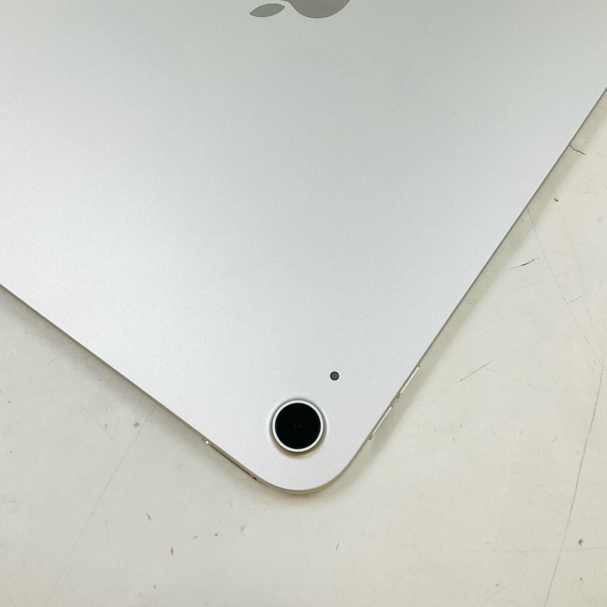 【全額返金保証】【最速発送】Apple iPad iPad A16 10.9インチ 128GB シルバー Wi-Fi 超美品 動作確認済