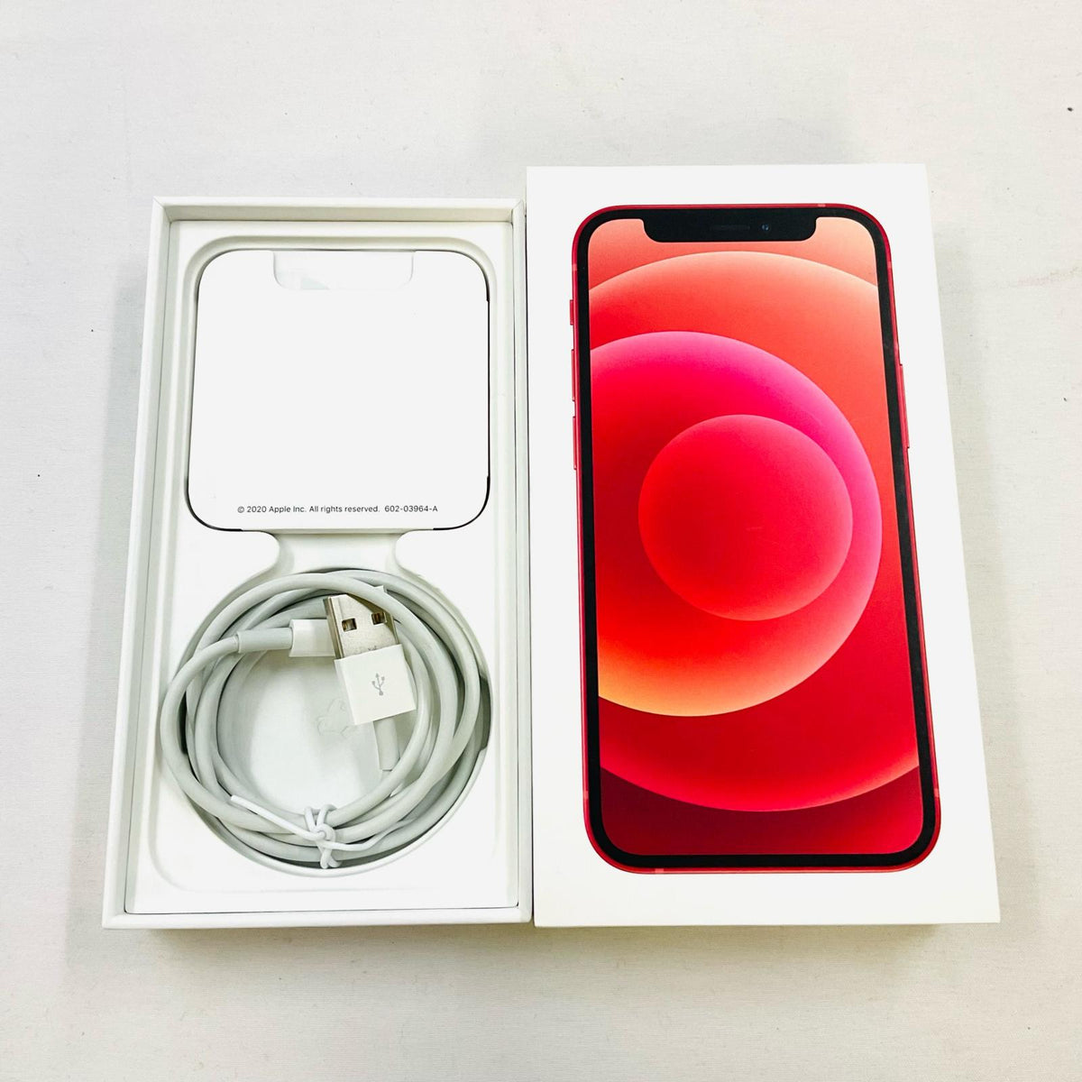 【全額返金保証】【最速発送】Apple iPhone iPhone mini 12 mini 128GB (PRODUCT)RED docomo SIMフリー 白ロム 動作確認済 72%