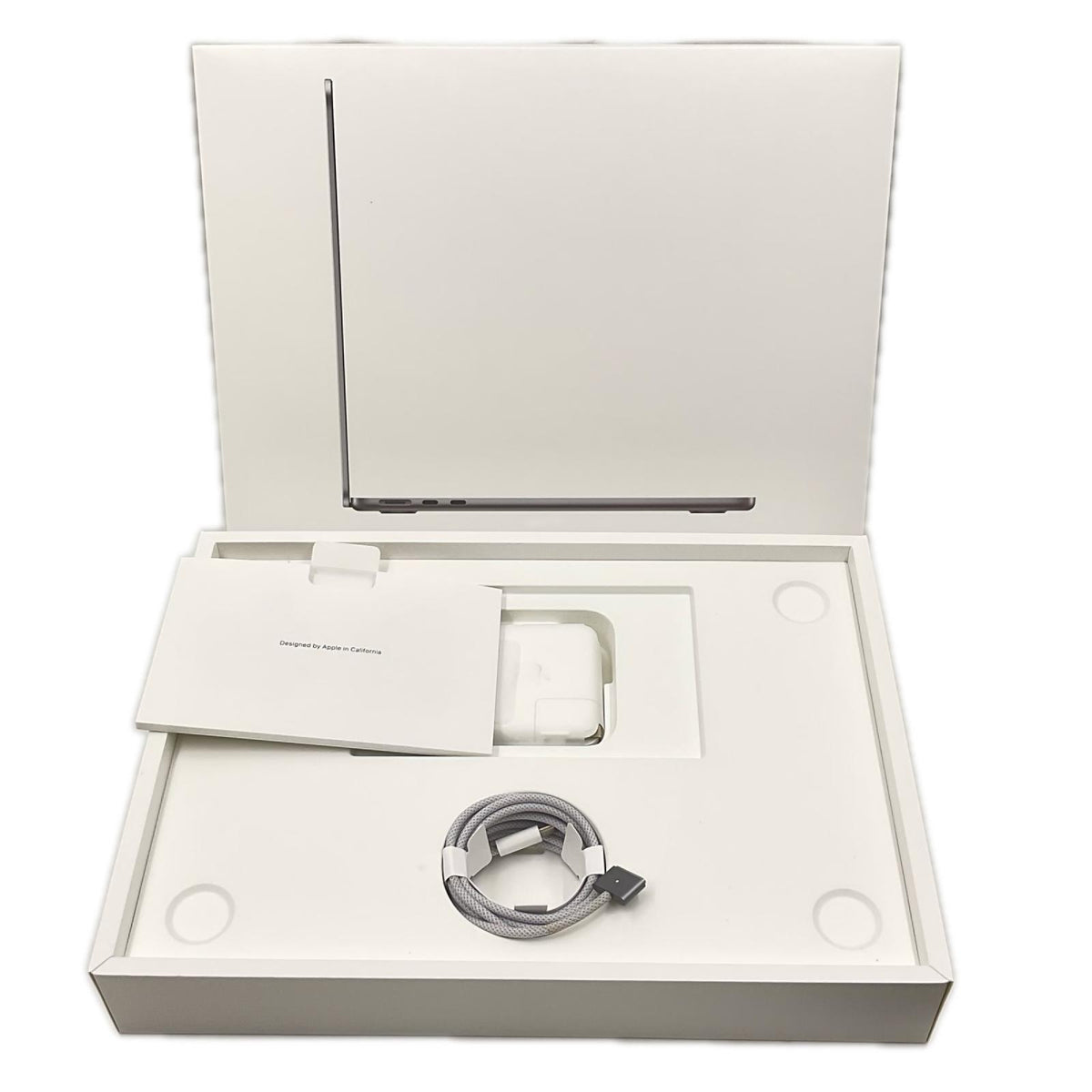 【全額返金保証】【最速発送】Apple MacBook Air 13.6インチ 2022 M2 8コア 16GB 512GB スペースグレイ 100% 美品 動作確認済