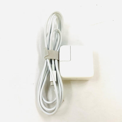 【全額返金保証】【最速発送】Apple MacBook Air 13.3インチ 2020 M1 8コア 8GB 256GB スペースグレイ 98% 美品 動作確認済