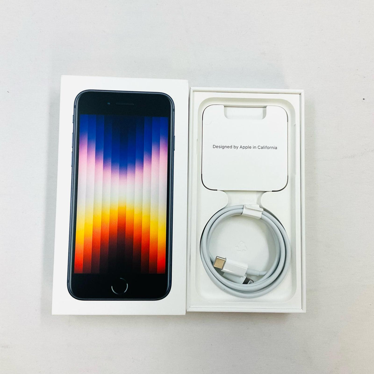 【最速発送】Apple iPhone iPhone SE（第3世代） SE（第3世代） 128GB ミッドナイト SIMフリー 白ロム【難有】 91%