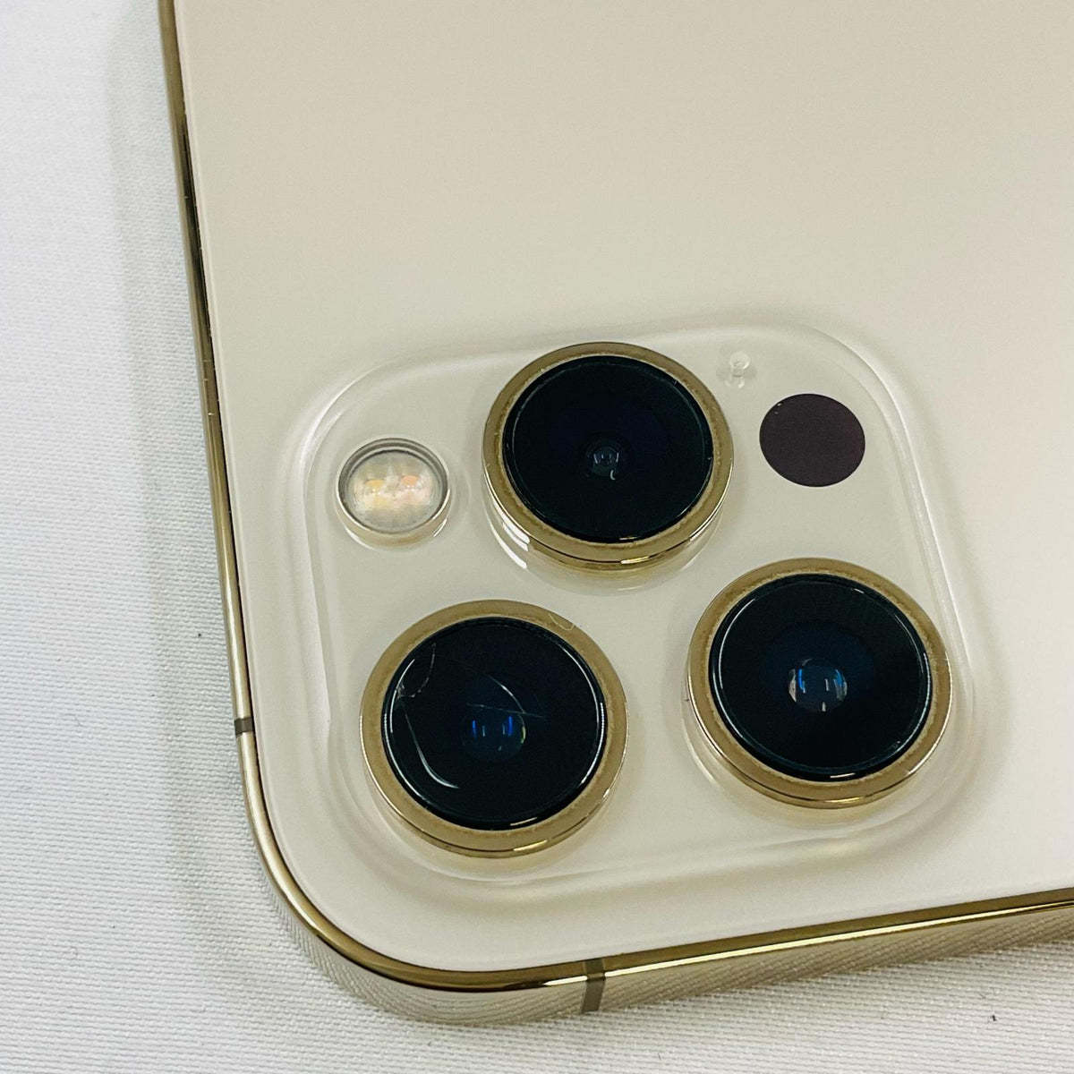 【最速発送】Apple iPhone iPhone Pro Max 12 128GB ゴールド au SIMフリー 白ロム【難有】 76%
