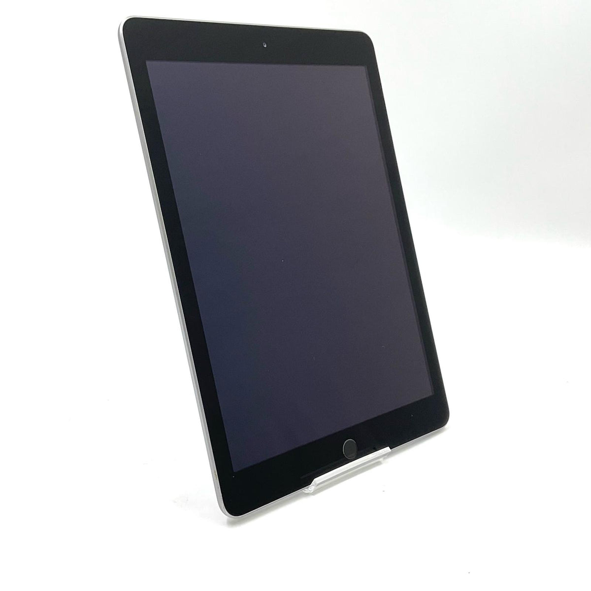 【全額返金保証】【最速発送】Apple iPad iPad 9.7インチ 第5世代 32GB スペースグレイ Wi-Fi 動作確認済