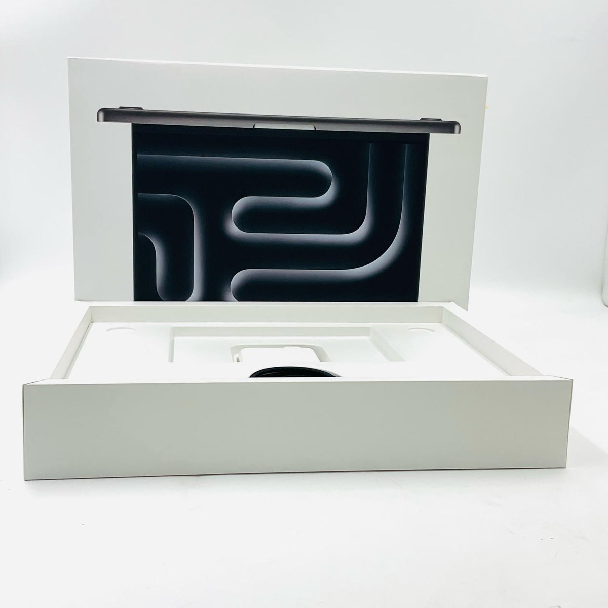 【全額返金保証】【最速発送】Apple MacBook Pro 14インチ 2023 Apple M3 Pro 18GB 512GB スペースブラック 99% 美品 動作確認済