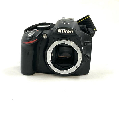 【全額返金保証】【最速発送】Nikon デジタル一眼 D3200 ボディ ブラック 動作確認済