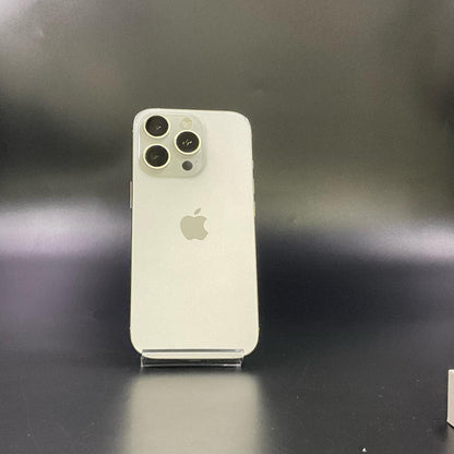 【全額返金保証】【最速発送】Apple iPhone iPhone 16 Pro 256GB ホワイトチタニウム SIMフリー 白ロム 動作確認済 80%