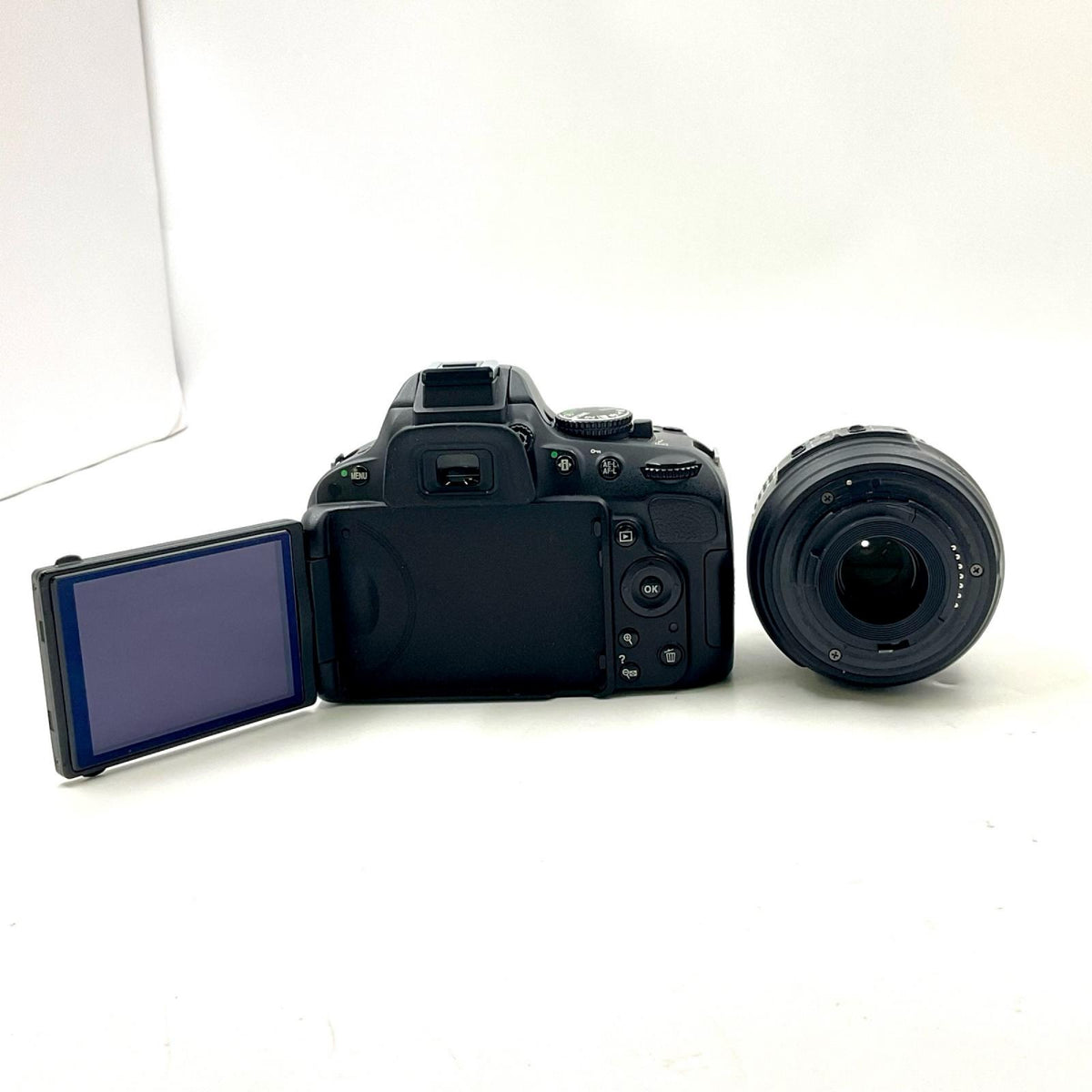 【全額返金保証】【最速発送】Nikon デジタル一眼 ニコン D5100 18-55 VR レンズキット ブラック 美品 動作確認済